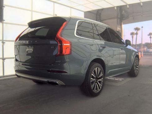 Used 2020 Volvo XC90 T6 Momentum w/ Protection Package Premier AWD/4WD image 2