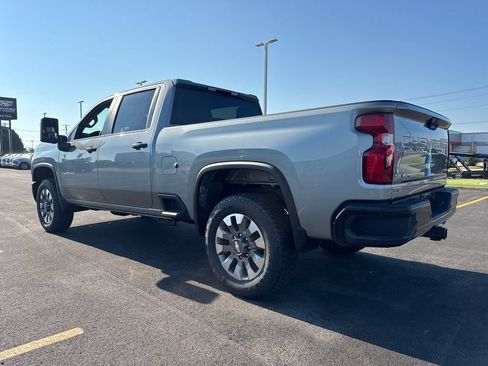 New 2026 Chevrolet Silverado 2500 Custom w/ Custom Value Package AWD/4WD image 4