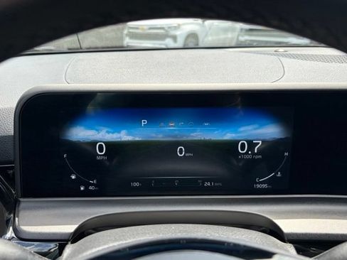 Used 2024 Kia Seltos X-Line AWD/4WD image 19