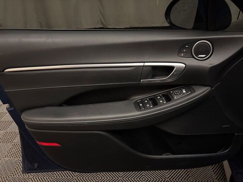 Used 2022 Hyundai Sonata Limited image 10