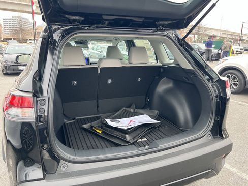 New 2026 Toyota Corolla Cross L image 20