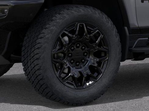 New 2026 GMC Hummer EV 4x4 Crew Cab w/ LPO, Dark Essentials Package image 9