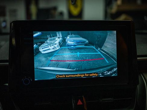 Used 2026 Toyota Corolla Cross L image 18