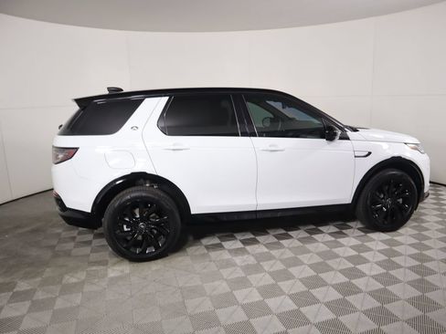 Certified 2025 Land Rover Discovery Sport Dynamic SE AWD/4WD image 4