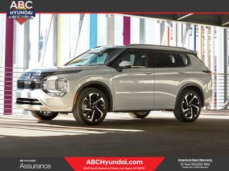 Used 2024 Mitsubishi Outlander SEL video 1