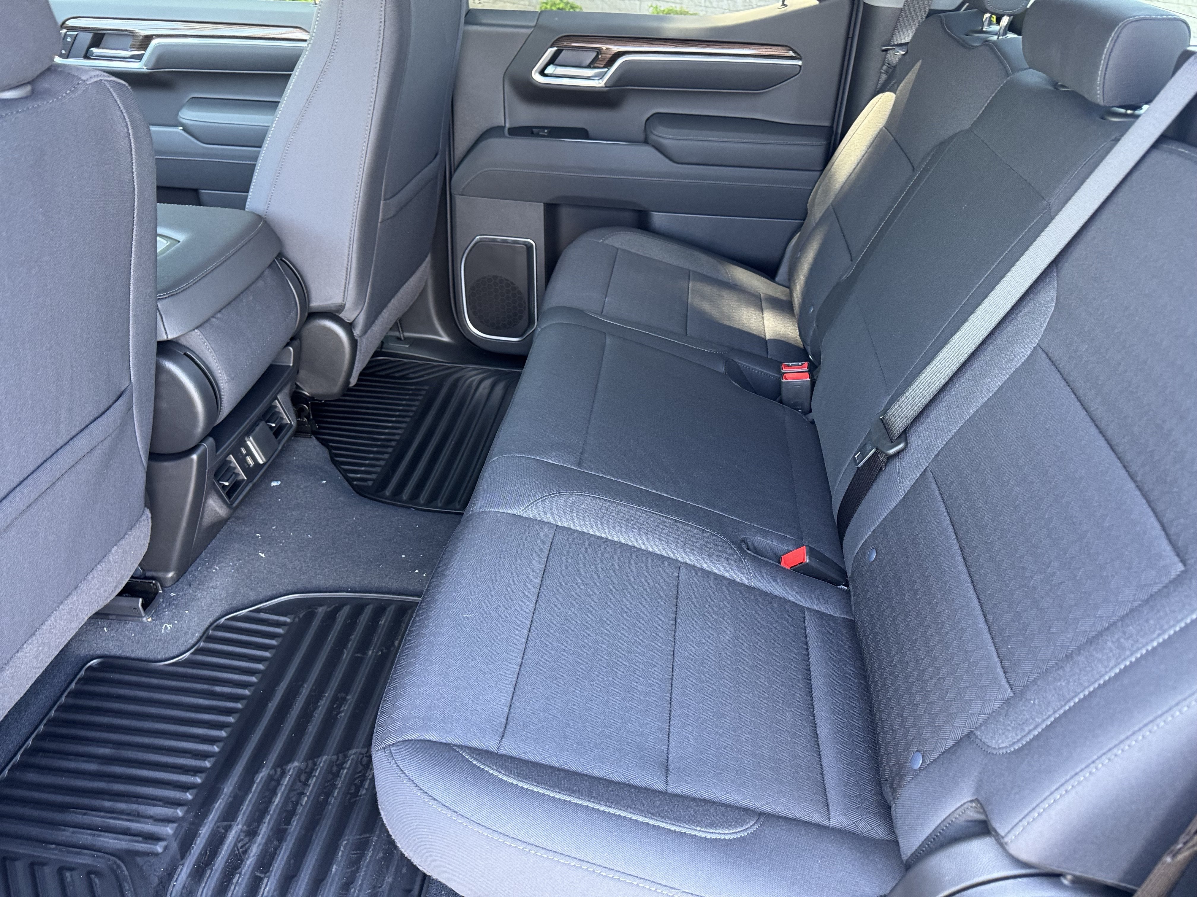 New 2026 Chevrolet Silverado 1500 LT w/ Z71 Off-Road Package AWD/4WD image 16