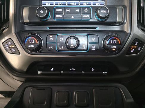 Used 2018 Chevrolet Silverado 1500 LTZ Z71 AWD/4WD image 20