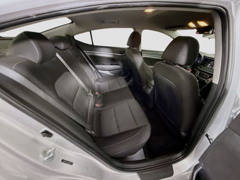 Used 2018 Hyundai Elantra SEL image 26