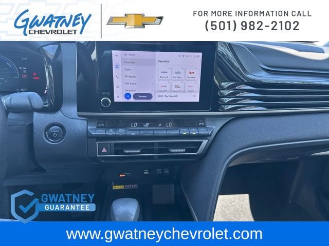 Used 2025 Toyota Camry LE FWD image 17