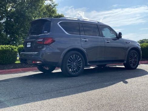 Used 2024 INFINITI QX80 Premium Select w/ Cargo Package AWD/4WD image 3