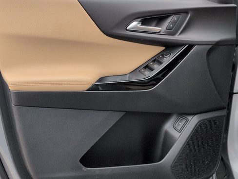 New 2026 Chevrolet Equinox ACTIV FWD image 23