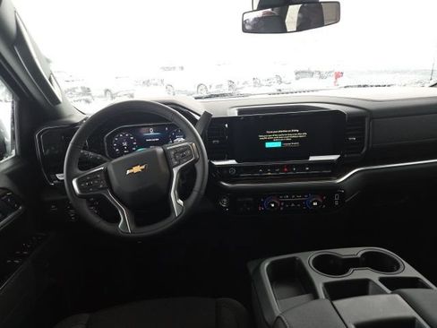 New 2026 Chevrolet Silverado 1500 LT image 18