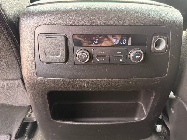 Used 2017 Chevrolet Tahoe Premier AWD/4WD image 29