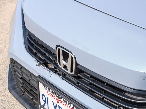 Used 2024 Honda Civic Sport image 6