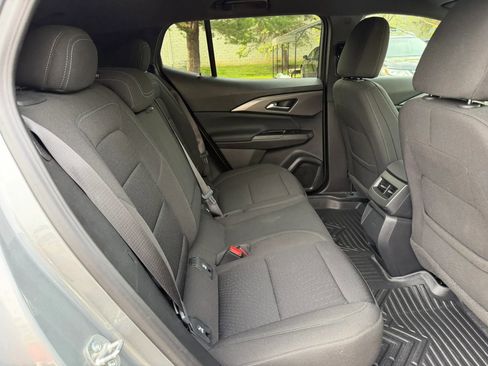 Used 2025 Chevrolet Equinox EV LT image 20