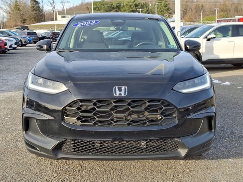 Certified 2023 Honda HR-V LX image 2