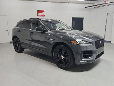 Used 2020 Jaguar F-PACE R-Sport image 2