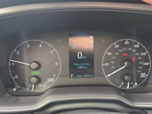 Certified 2025 Toyota Corolla LE w/ LE Premium Package FWD image 19