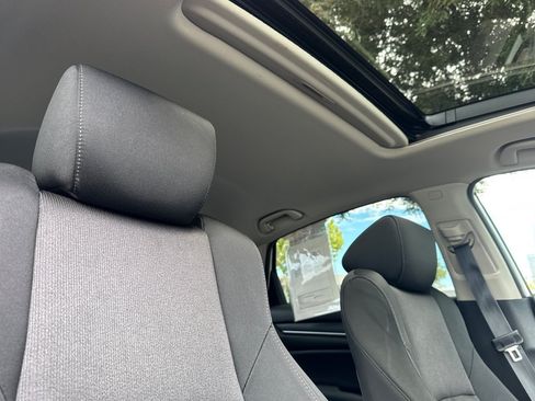 Used 2020 Honda Accord EX image 13