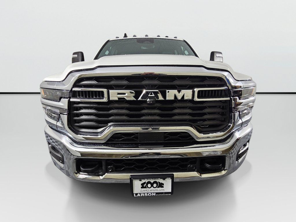 New 2026 RAM 3500 Tradesman AWD/4WD image 10