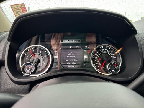 Used 2020 RAM 2500 Big Horn w/ Level 2 Equipment Group image 17