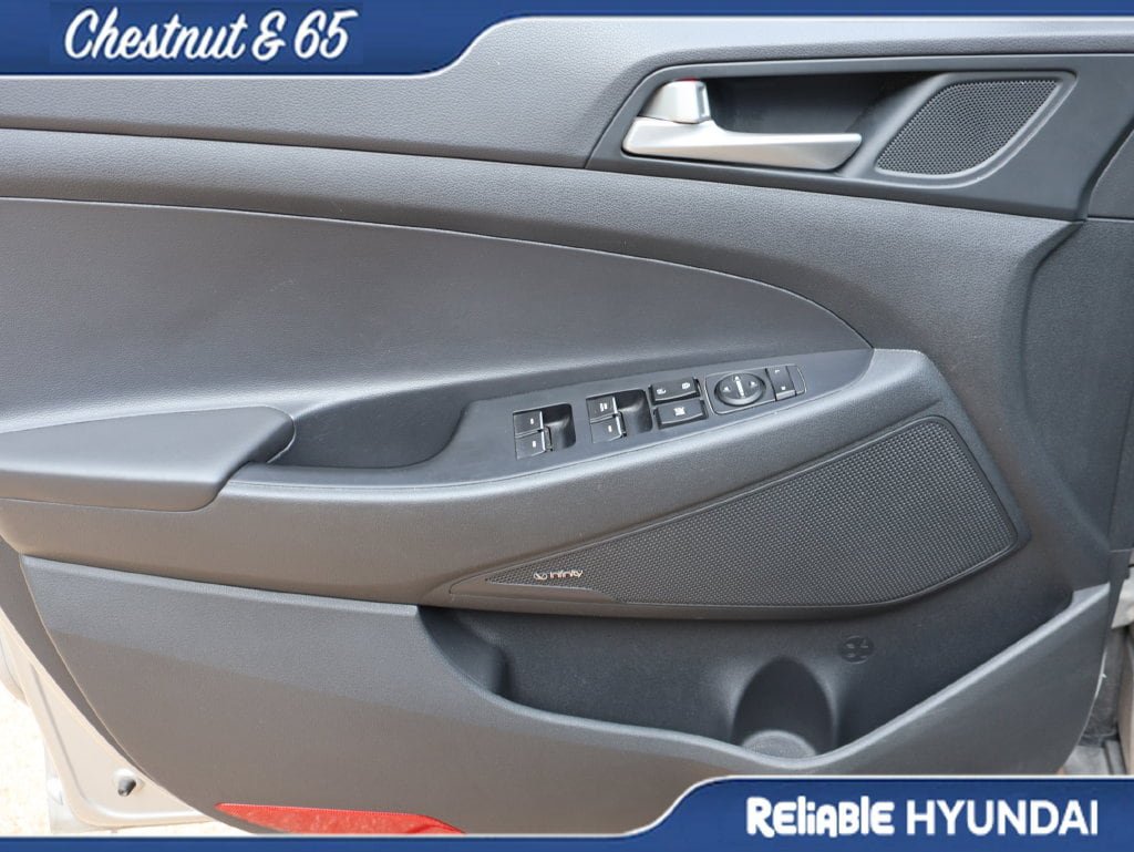 Used 2021 Hyundai Tucson Ultimate w/ Cargo Package AWD/4WD image 21
