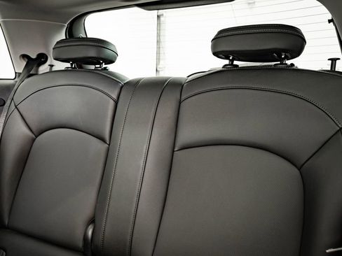 Used 2019 MINI Cooper 2-Door Hardtop FWD image 41