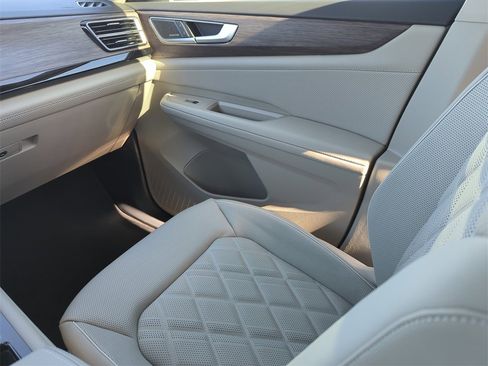 New 2026 Volkswagen Atlas SEL Premium R-Line image 29