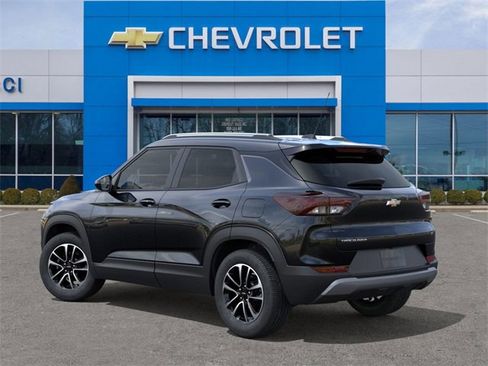 New 2026 Chevrolet TrailBlazer LT image 3
