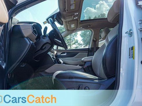 Used 2019 Hyundai Santa Fe Limited FWD image 18