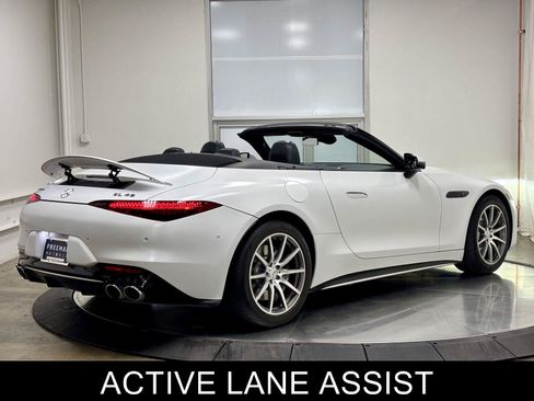Used 2023 Mercedes-Benz SL 43 AMG w/ Driver Assistance Package image 9