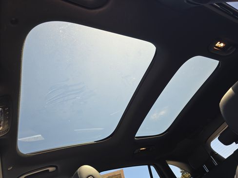 Used 2021 Mercedes-Benz GLA 250 4MATIC image 31