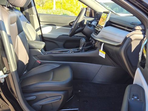 New 2026 Jeep Compass Limited image 7