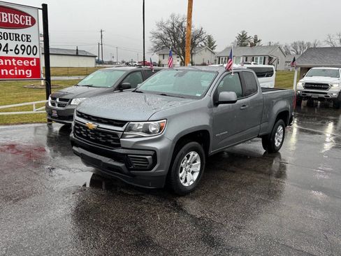 Used 2022 Chevrolet Colorado LT w/ Fleet Safety Package image 2