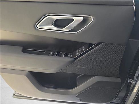 New 2026 Land Rover Range Rover Velar Dynamic SE image 25