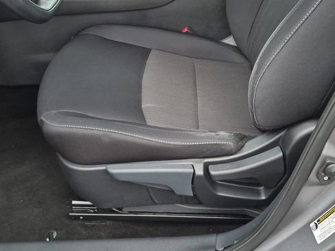 Used 2024 Nissan Sentra SV FWD image 13