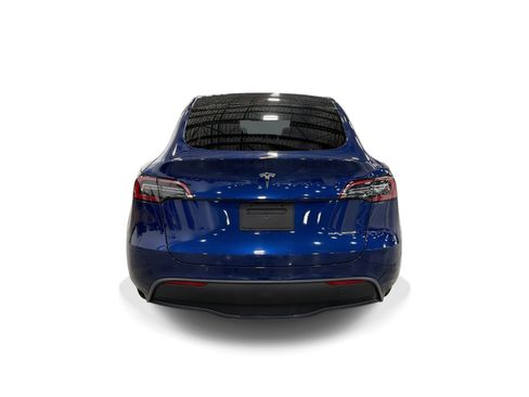 Certified 2023 Tesla Model Y Long Range AWD/4WD image 5