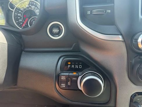 Used 2022 RAM 2500 Big Horn AWD/4WD image 26