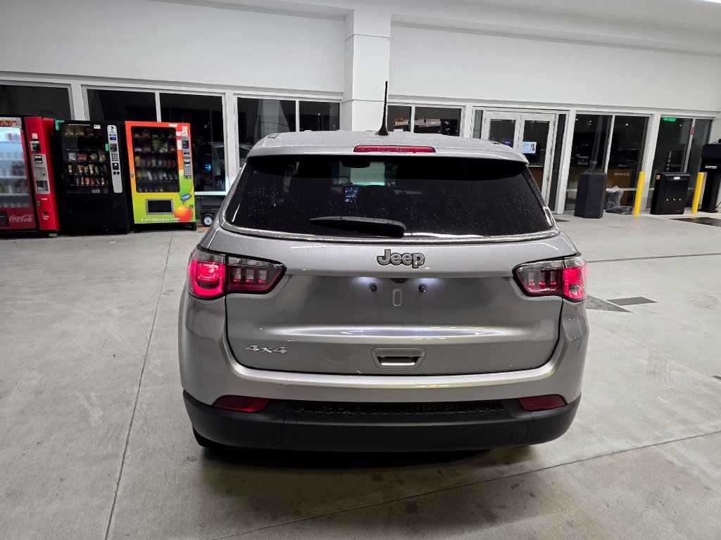 Certified 2023 Jeep Compass Sport AWD/4WD image 5