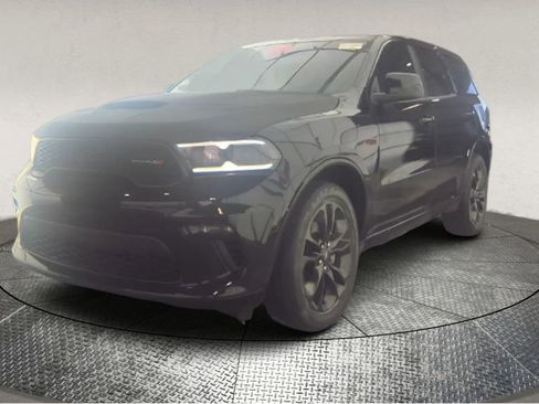 Used 2022 Dodge Durango GT w/ Blacktop Package image 3