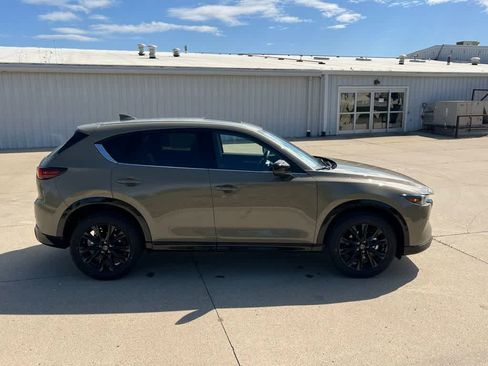 Used 2025 MAZDA CX-5 Carbon Edition image 6