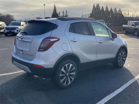 Used 2022 Buick Encore Preferred image 7