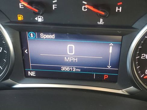 Certified 2023 GMC Terrain SLE w/ Driver Convenience Package image 21