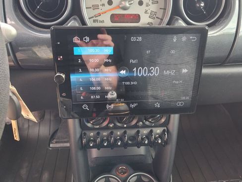 Used 2003 MINI Cooper Hardtop FWD image 7