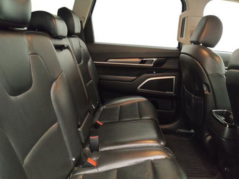 Used 2020 Kia Telluride LX AWD/4WD image 19
