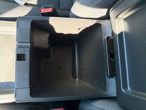 Certified 2024 Nissan Frontier SV w/ Technology Package image 31