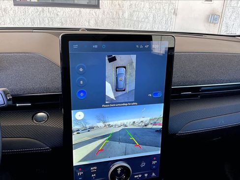 Used 2024 Ford Mustang Mach-E Premium image 29