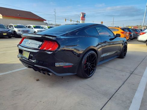 Used 2018 Ford Mustang GT image 5