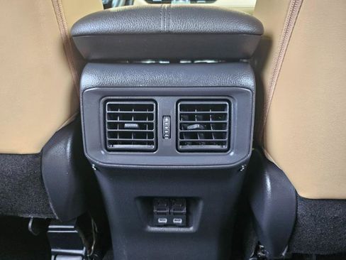 Used 2023 Toyota RAV4 Limited AWD/4WD image 74