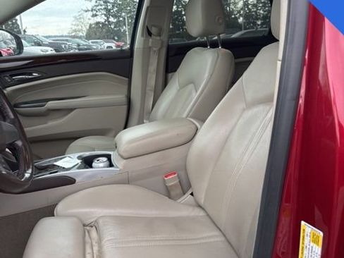 Used 2012 Cadillac SRX Luxury image 10